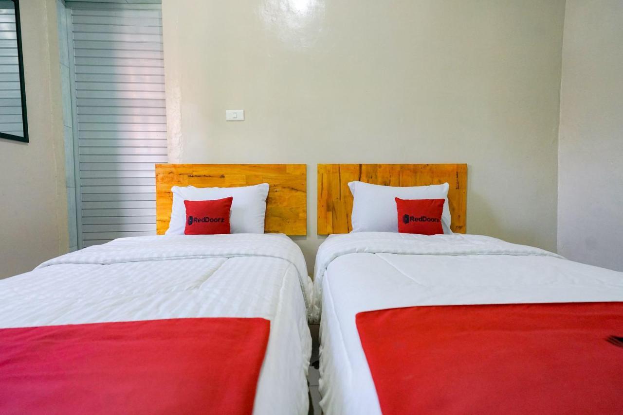 Reddoorz Syariah Near Bukit Teletubbies Padangsidempuan Hotel Eksteriør billede