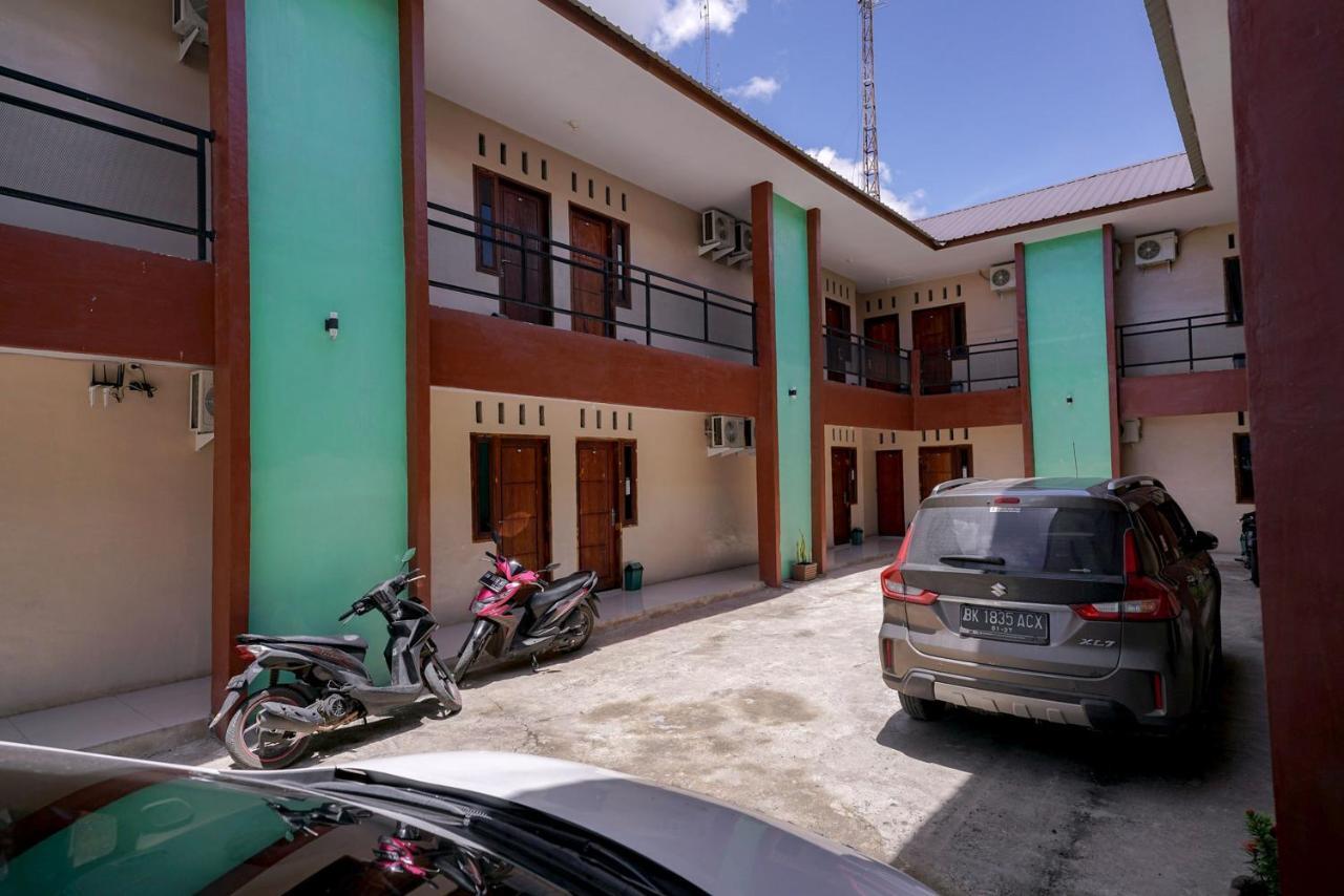Reddoorz Syariah Near Bukit Teletubbies Padangsidempuan Hotel Eksteriør billede